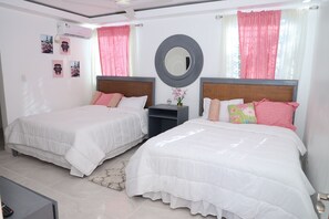 8 Schlafzimmer, Schreibtisch, Bügeleisen/Bügelbrett, kostenloses WLAN