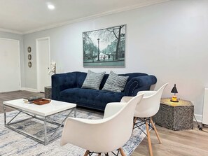 تلفزيون، مكتب