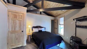 2 bedrooms, bed sheets