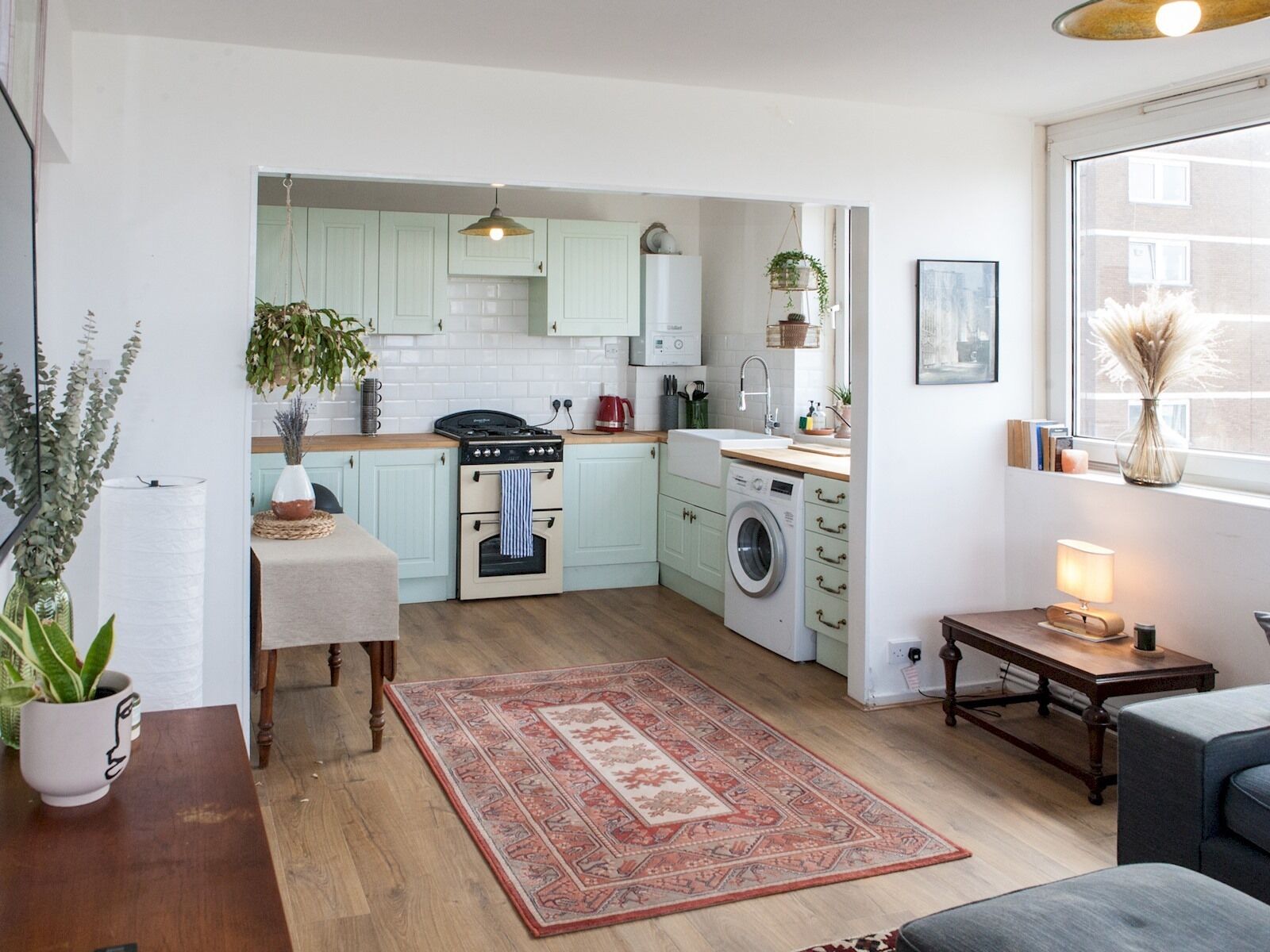 Fridge, microwave, oven, toaster