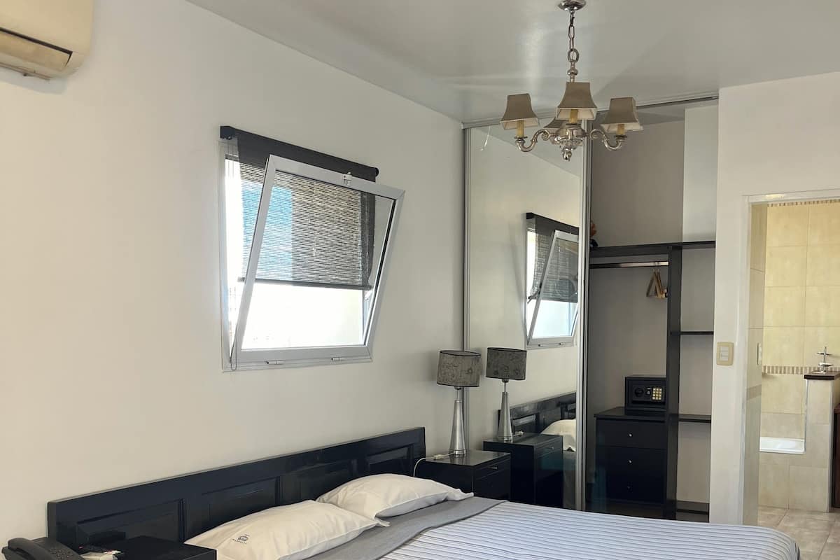 Suite Studio Classique | 1 chambre, coffres-forts dans les chambres, Wi-Fi gratuit, draps fournis