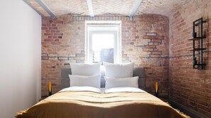 3 Schlafzimmer, Bügeleisen/Bügelbrett