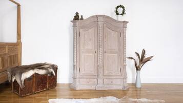 1 bedroom, iron/ironing board