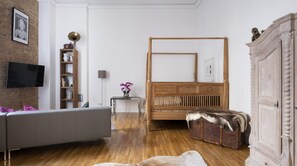 1 Schlafzimmer, Bügeleisen/Bügelbrett