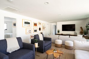 Televisión, chimenea