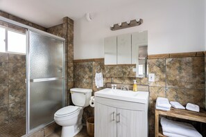 Bathroom - Plum Guide - Blue On Blue (Phoenix)