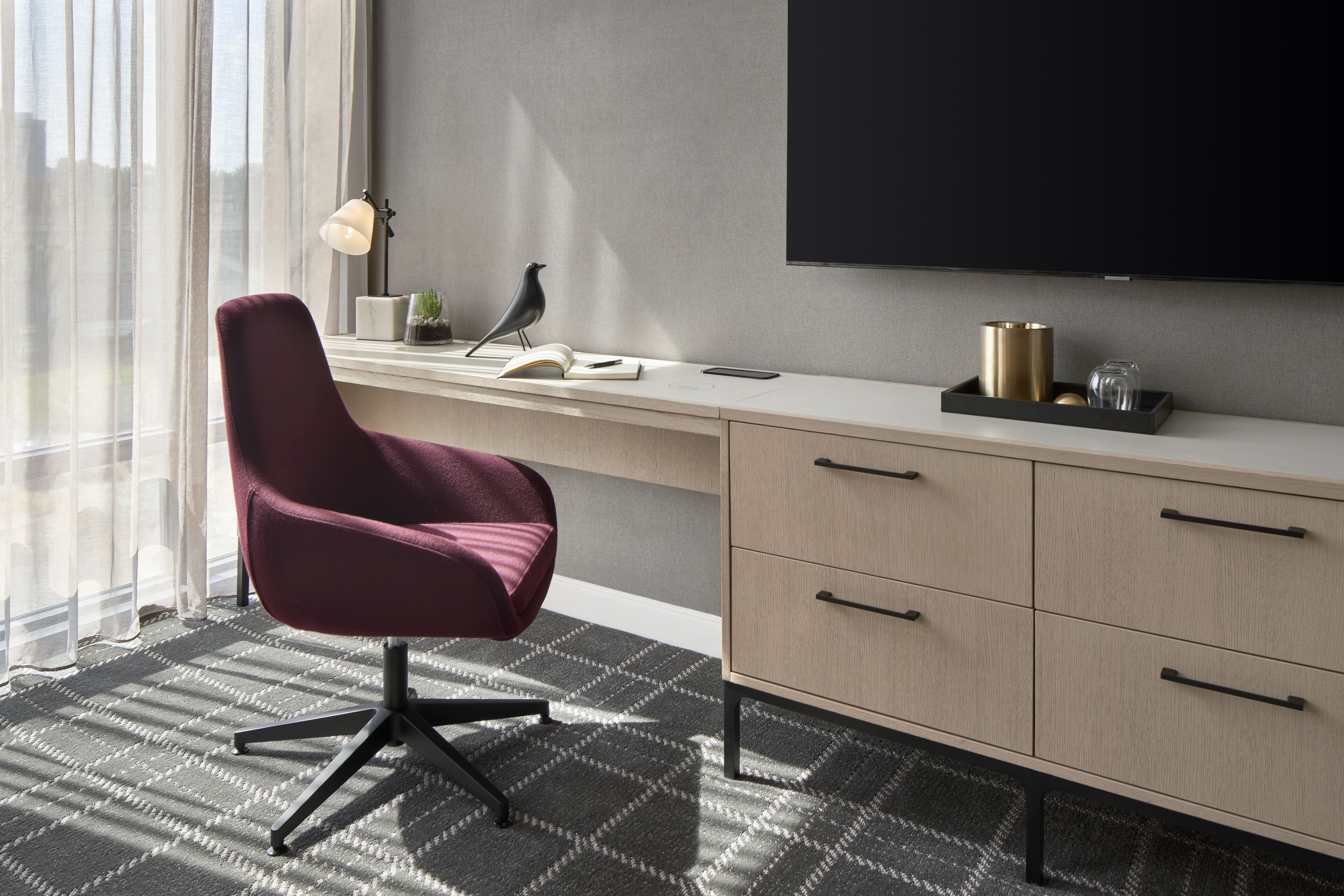 frette italian sheets, premium bedding, pillow-top beds, in-room safe