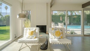 Unclassified image, 3 of 31, button - Plum Guide - Sway (Palm Springs)