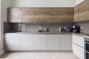 Microwave, dishwasher - Plum Guide - Perenne (Edinburgh)