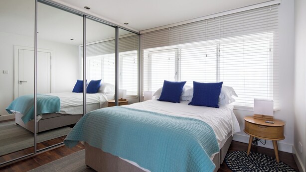 2 bedrooms, iron/ironing board - Plum Guide - Cobbled Lane (Edinburgh)
