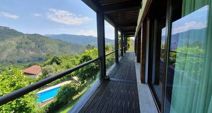 Vila de luxo com Piscina - Tennis - Pousada Rio Caldo - Gêres