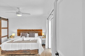 2 bedrooms, desk, iron/ironing board, travel crib