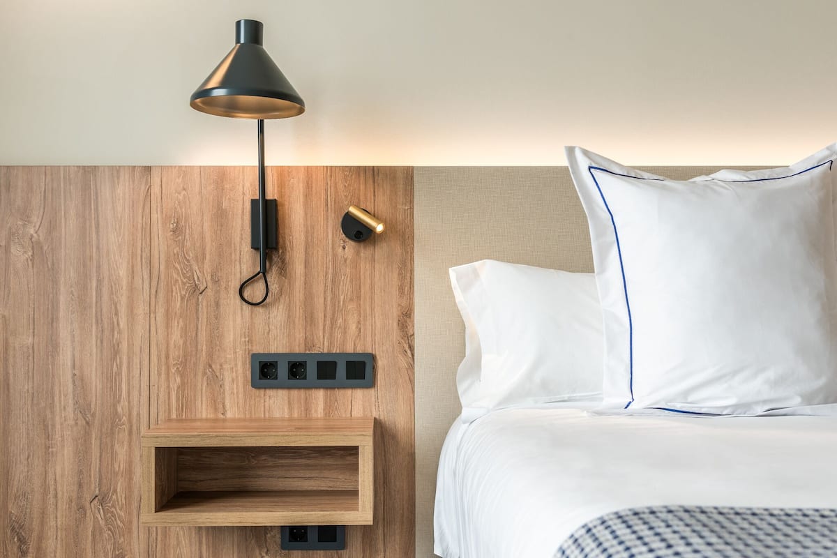 Minibar, schallisolierte Zimmer, kostenloses WLAN, BettwÀsche