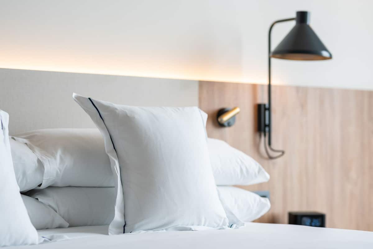 Minibar, schallisolierte Zimmer, kostenloses WLAN, BettwÀsche