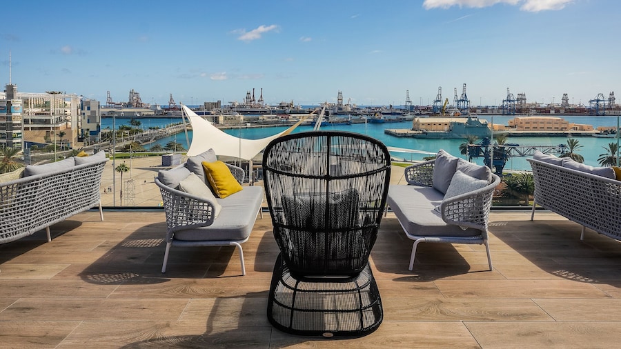 Hotel LIVVO Lumm