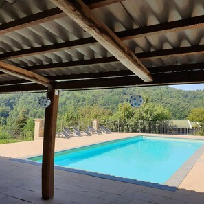 Outdoor pool - Groupaccommodation with pool and private garden near Barolo (Bonvicino)