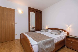 1 habitación, cuna de viaje y acceso a internet