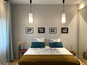 3 chambres, fer et planche à repasser, Wi-Fi gratuit, draps fournis