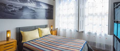 3 chambres, fer et planche à repasser, lit parapluie, Wi-Fi