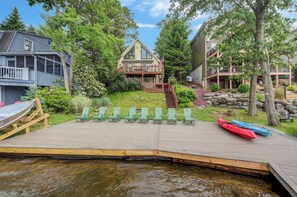 Terrace/patio - Lakefront w/Private Dock on Lake Harmony! Professionally cleaned between guests (Lake Harmony)