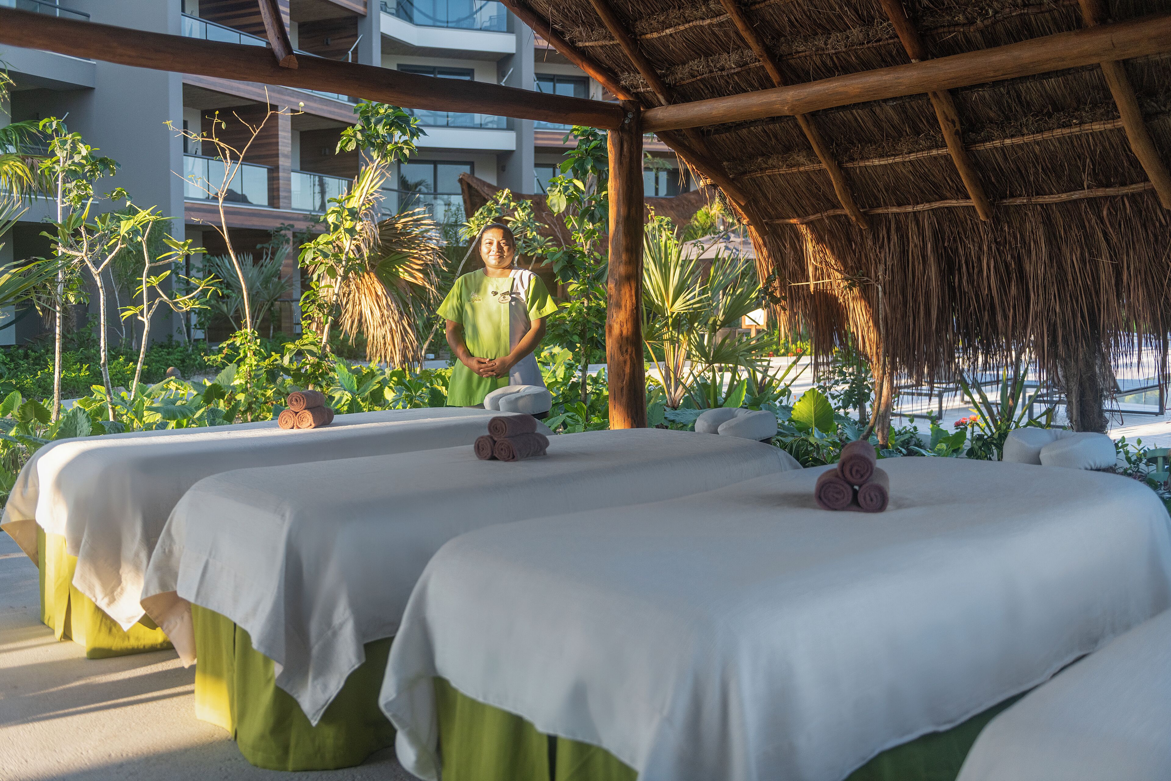 Sauna, bain à remous, hammam, soins d'hydrothérapie