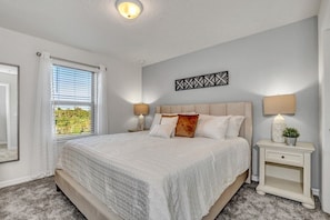 7 bedrooms, iron/ironing board, WiFi, bed sheets