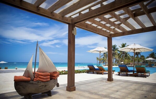 Alberca al aire libre 