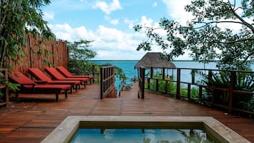 Villa Khaban Private Pool Lagoon Front - up to 6 people | 1 bedroom, premium bedding, pillowtop beds, minibar