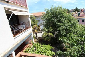 Property grounds - DINO Two-Bedroom Apartment 22 (Rovinj)