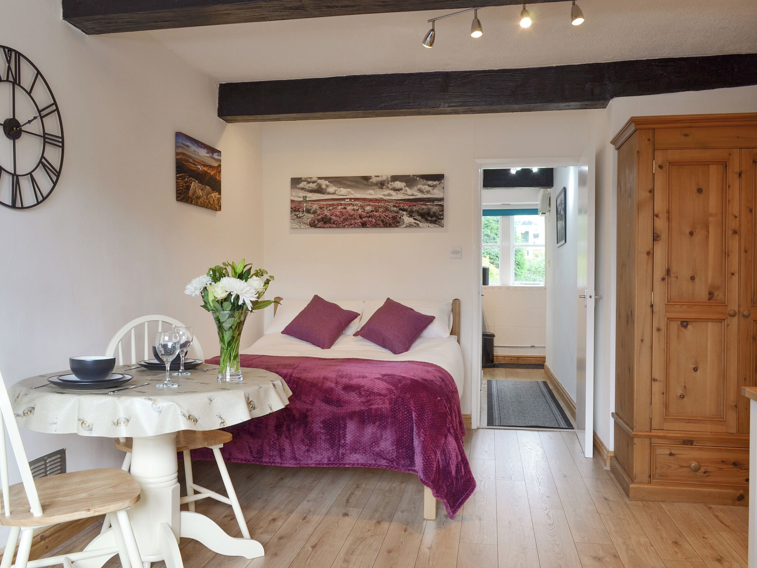 1 chambre, Wi-Fi gratuit, draps fournis