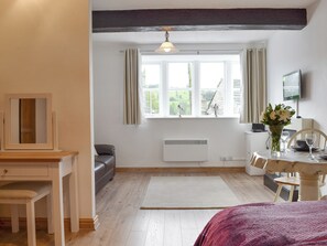 1 habitación, wifi gratis y ropa de cama
