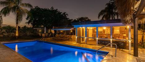 Outdoor pool, a heated pool