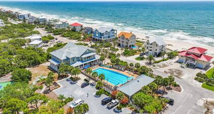 This is it! 6 BR home NEWLY renovated / brand new! Bay views, heated pool, bikes & more, sleeps 17!