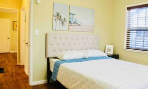 2 bedrooms, free WiFi - Modern 2Bed/1Bath bungalow style suite in Willow Glen (San Jose)