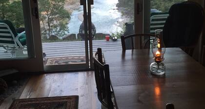Private-Remote-Romantic THE FISHING CABIN on the middle fork of the Eel River