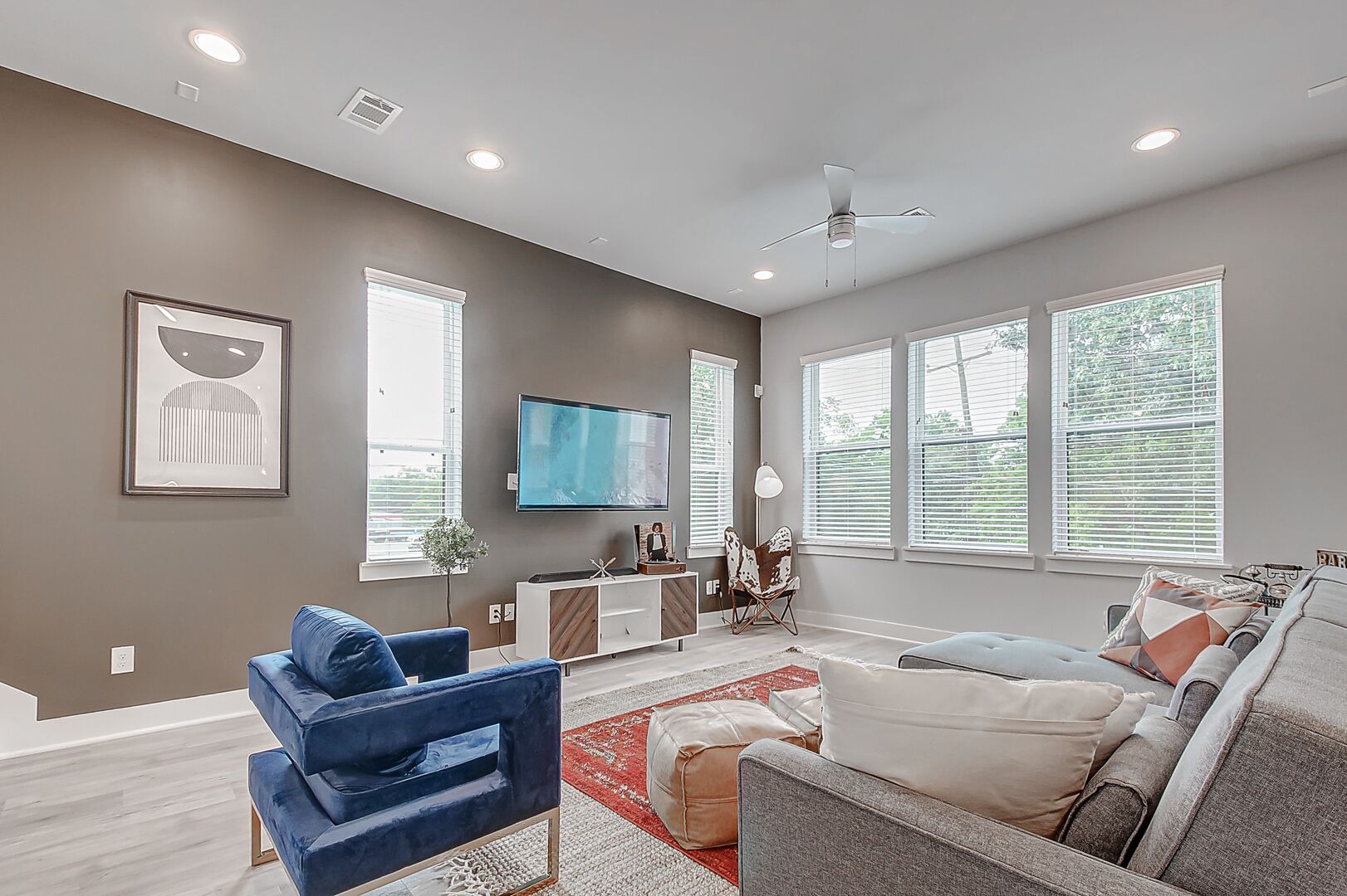 Chic 3B/3B Townhome By MedCenter ~Downtown~Midtown