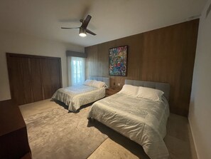 2 bedrooms, in-room safe, iron/ironing board, free WiFi