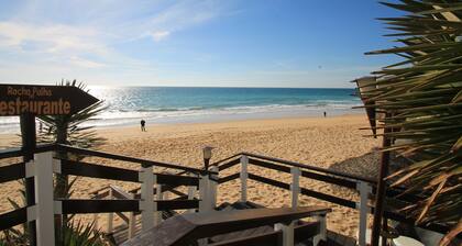 Apartamento com vista magnífica sobre a praia