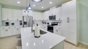 Fridge, microwave, stovetop, dishwasher - West End Home w/ Yard < 1 Mi to Beach Access! (Panama City Beach)
