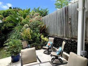 Terrace/patio - Beautiful home in Kailua-Kona with easy access to all the Island. (KAILUA KONA)