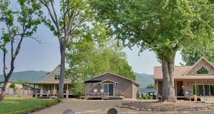 Detached Watauga Riverfront Studio w/ Grill