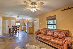 TV - Texas Countryside Retreat on 130 Acres! (Collinsville)