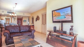 Een televisie en een dvd-speler