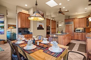 تناول الطعام