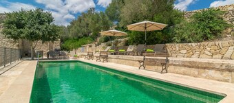 SES CASES VELLES DE SON BARÓ - Idyllic country estate with private pool in the center of