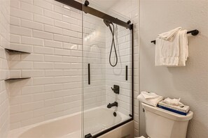 Appartement, 2 slaapkamers | Badkamer
