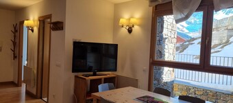 2C Nuria -apt -1 hab- 4 pers- piste-Pas de la Casa-007957