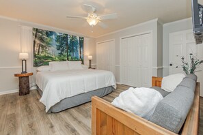 3 habitaciones, escritorio, tabla de planchar con plancha y wifi gratis 