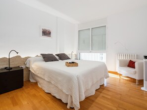 3 Schlafzimmer, Bügeleisen/Bügelbrett, Internetzugang, Bettwäsche