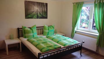 2 bedrooms, free WiFi, bed sheets